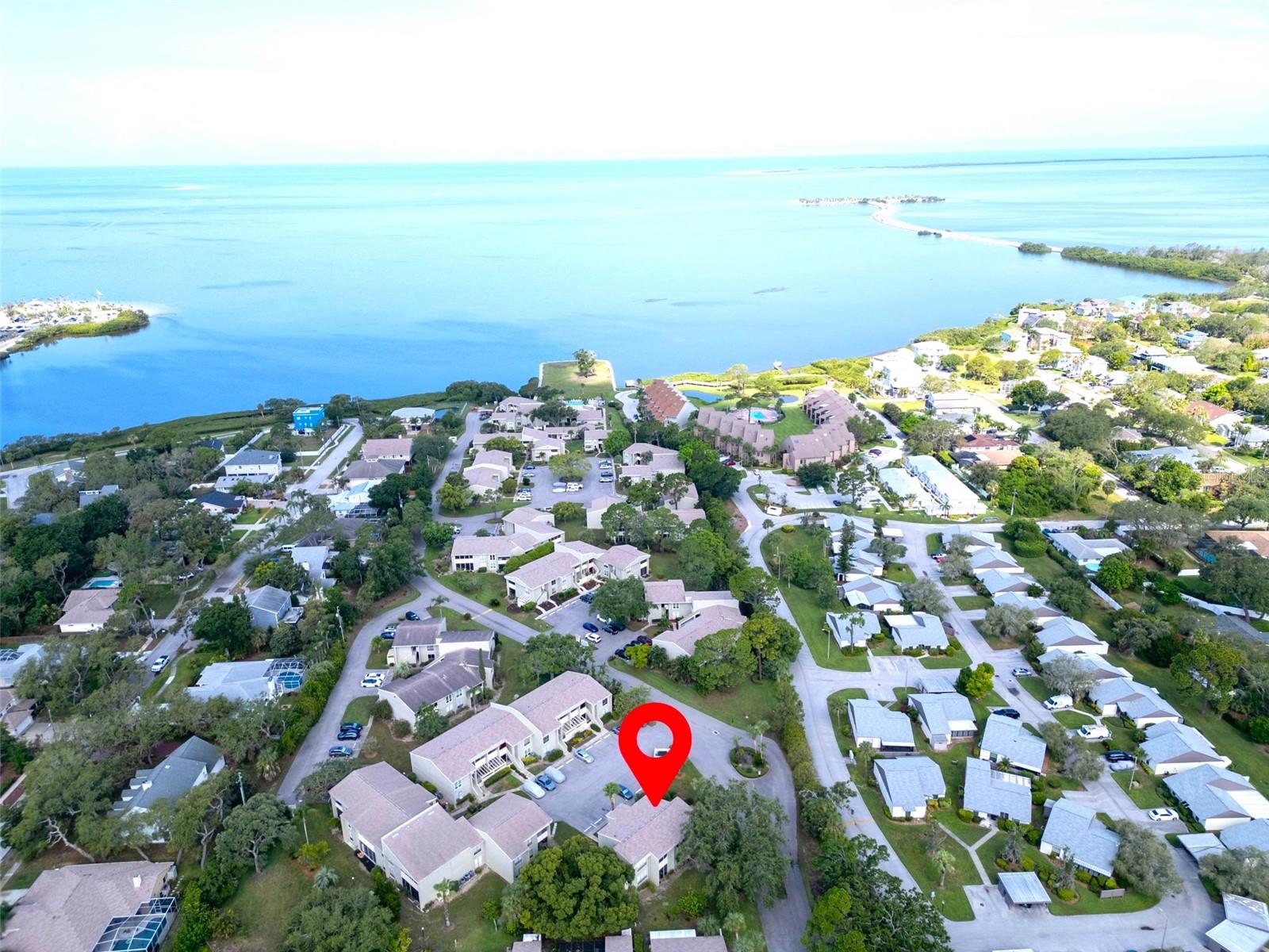 Image 41 of 67 For 401 Windrush Bay Drive
