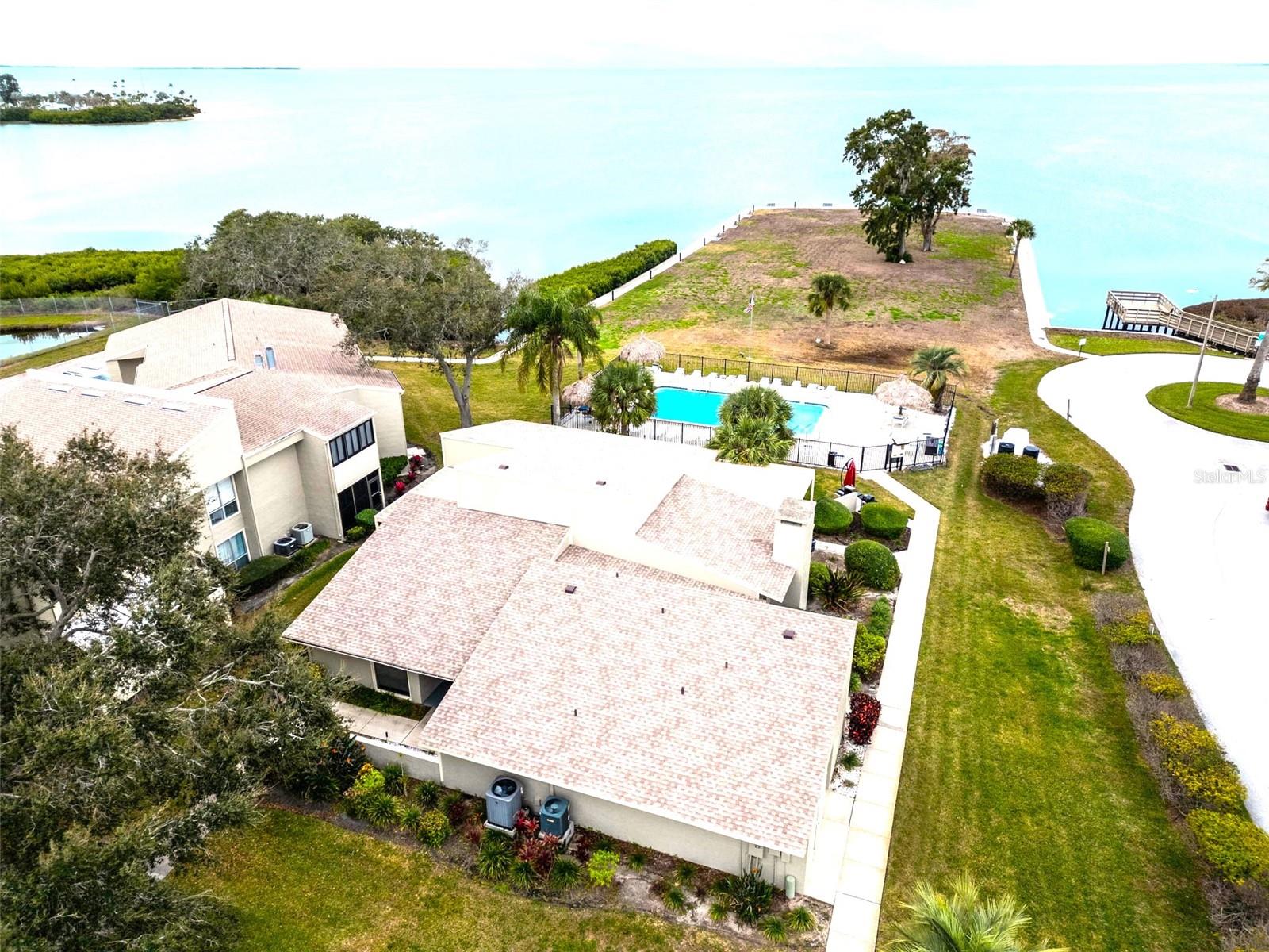 Image 43 of 67 For 401 Windrush Bay Drive