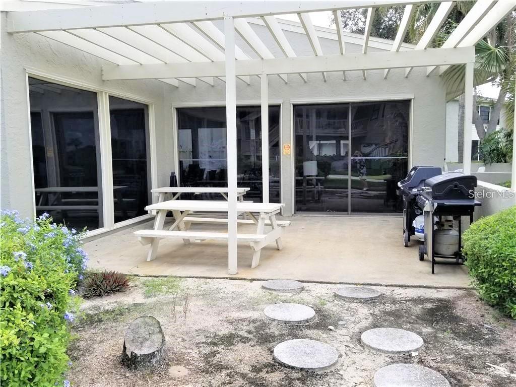 Image 46 of 67 For 401 Windrush Bay Drive