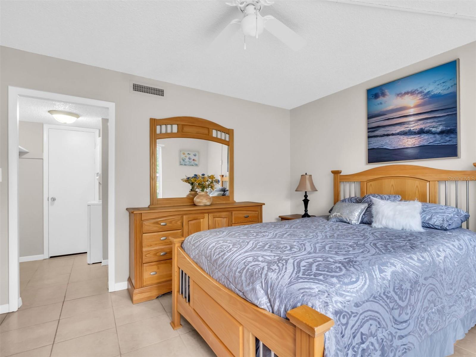 Image 8 of 67 For 401 Windrush Bay Drive