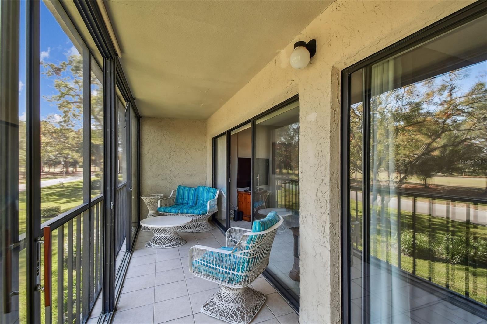 Image 19 of 97 For 2700 Cove Cay Drive 1-2f