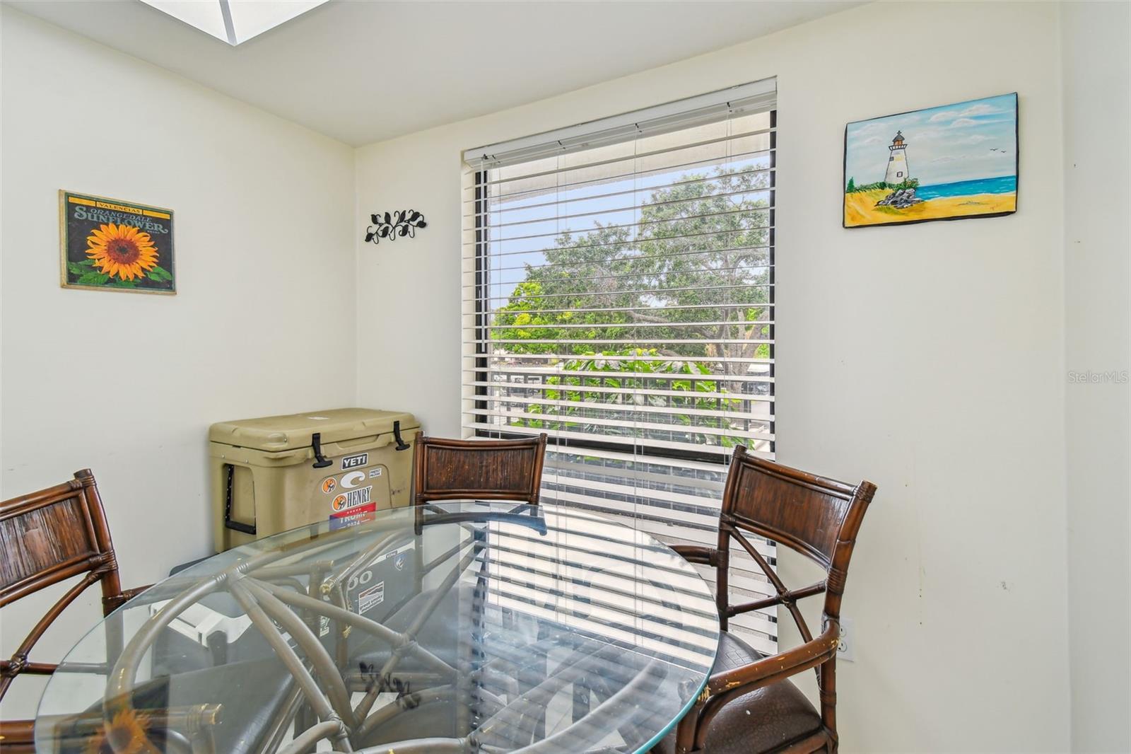 Image 33 of 97 For 2700 Cove Cay Drive 1-2f