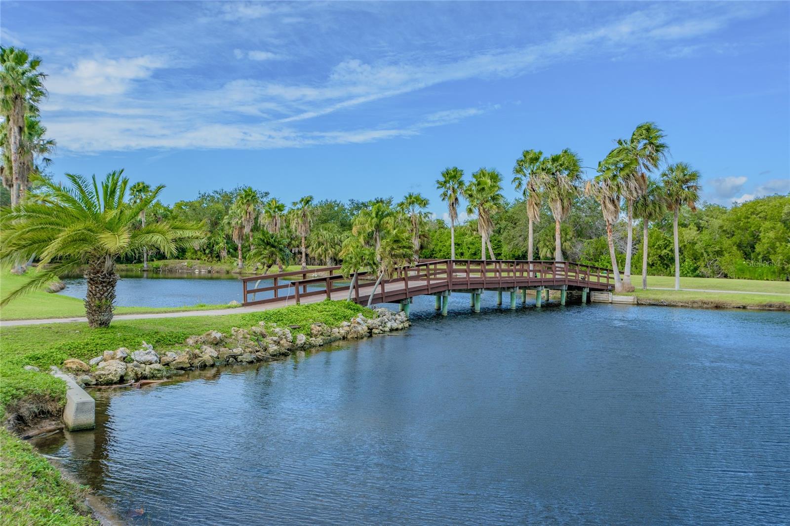Image 69 of 97 For 2700 Cove Cay Drive 1-2f