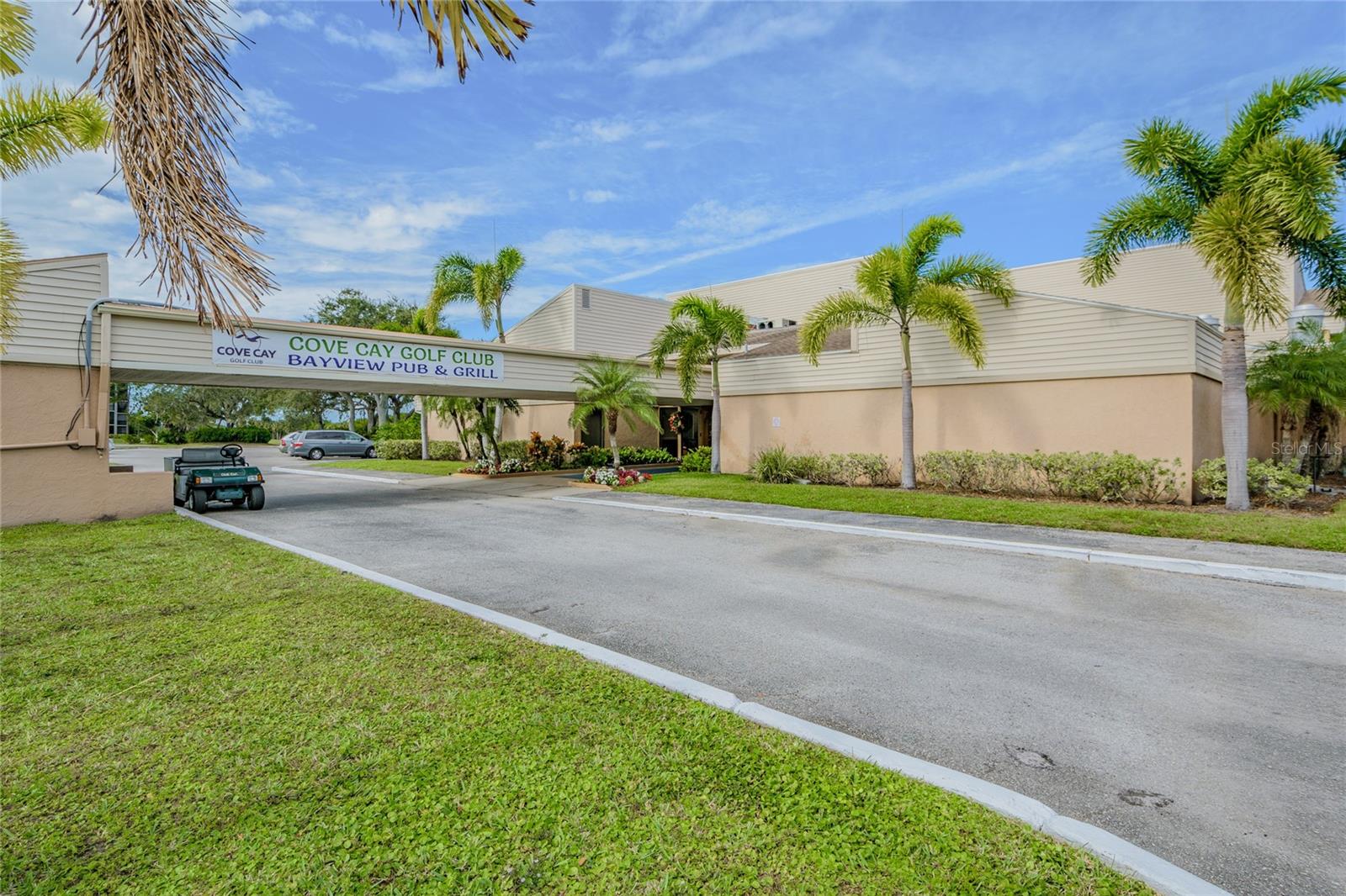 Image 73 of 97 For 2700 Cove Cay Drive 1-2f