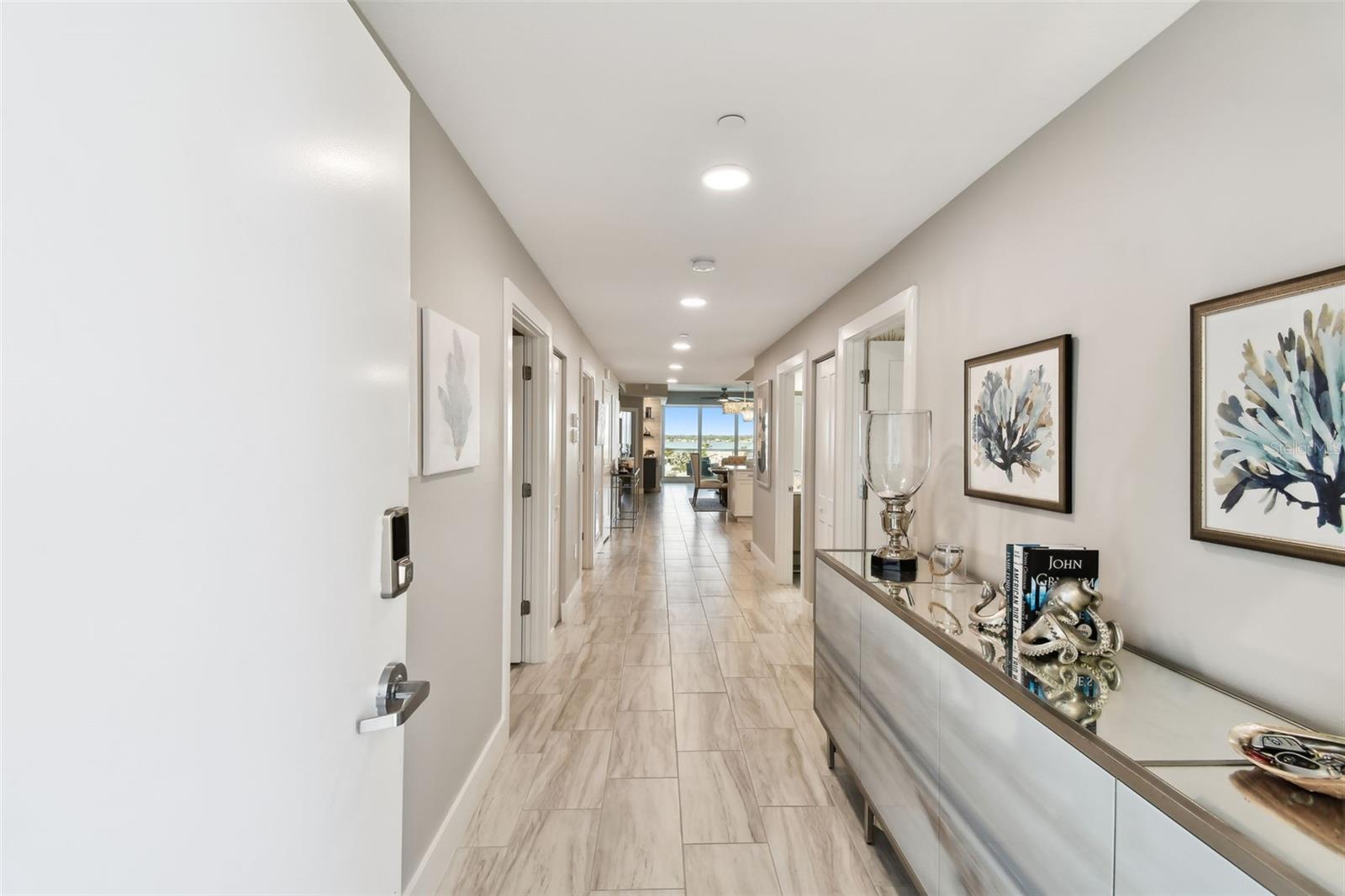 Image 4 of 52 For 415 Island Way 507