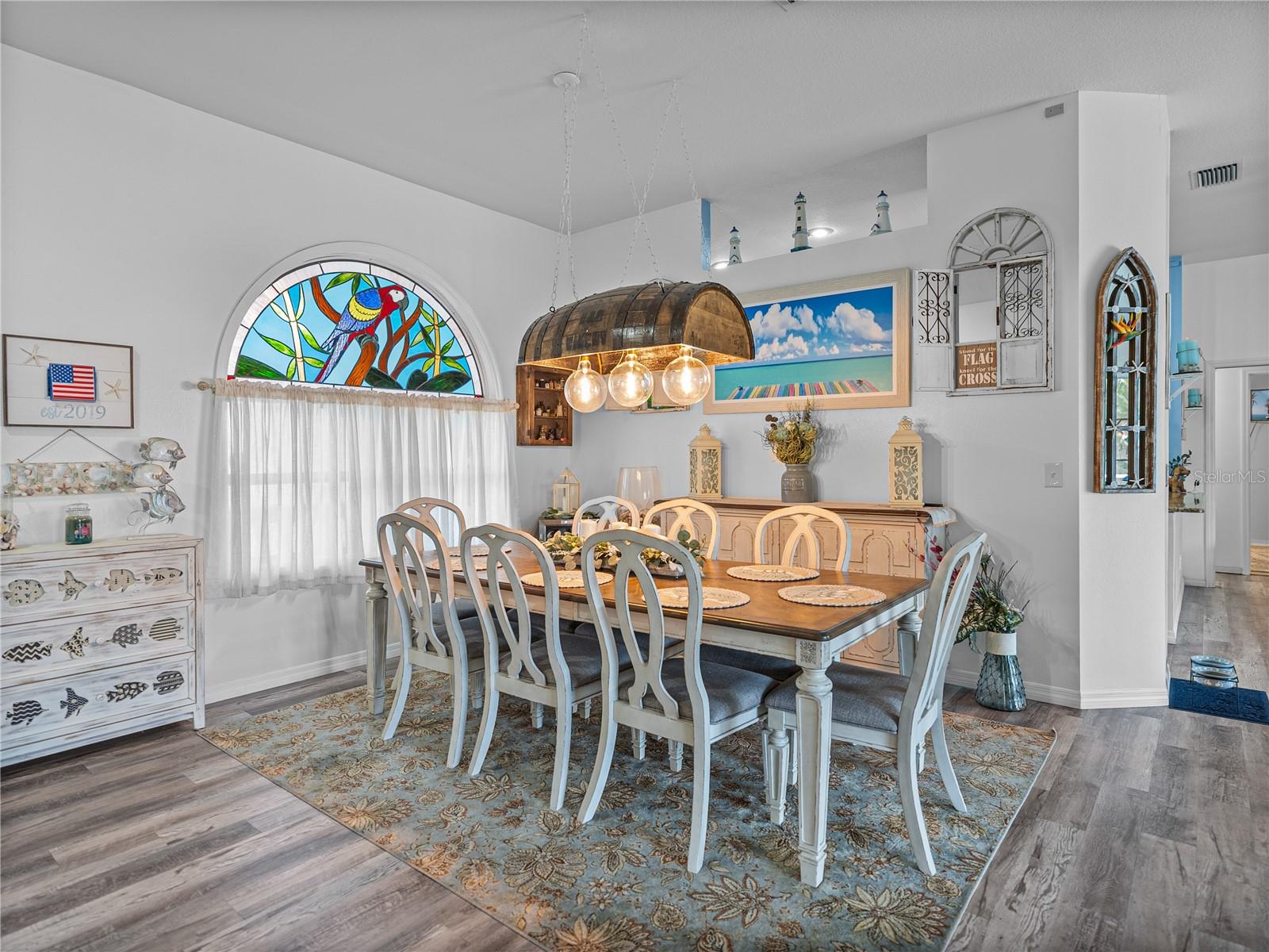 Image 10 of 73 For 920 Tuscanny Street