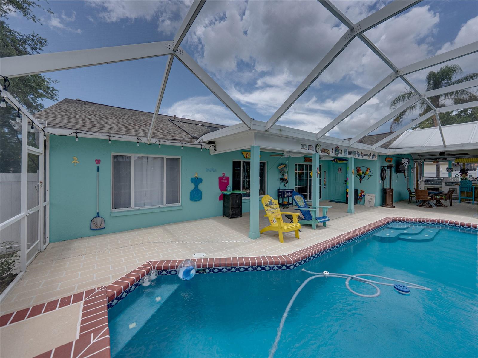 Image 56 of 73 For 920 Tuscanny Street