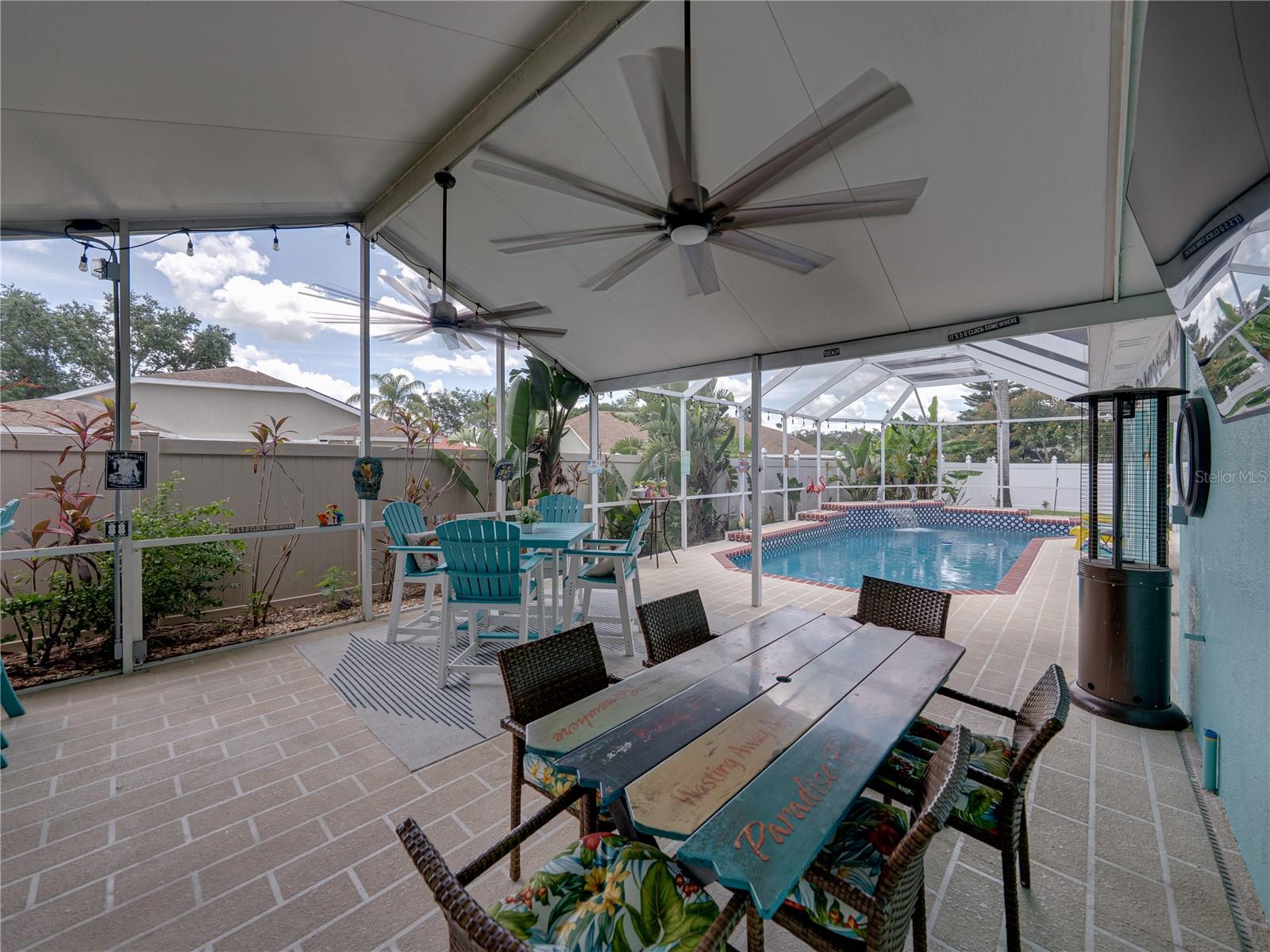 Image 61 of 73 For 920 Tuscanny Street