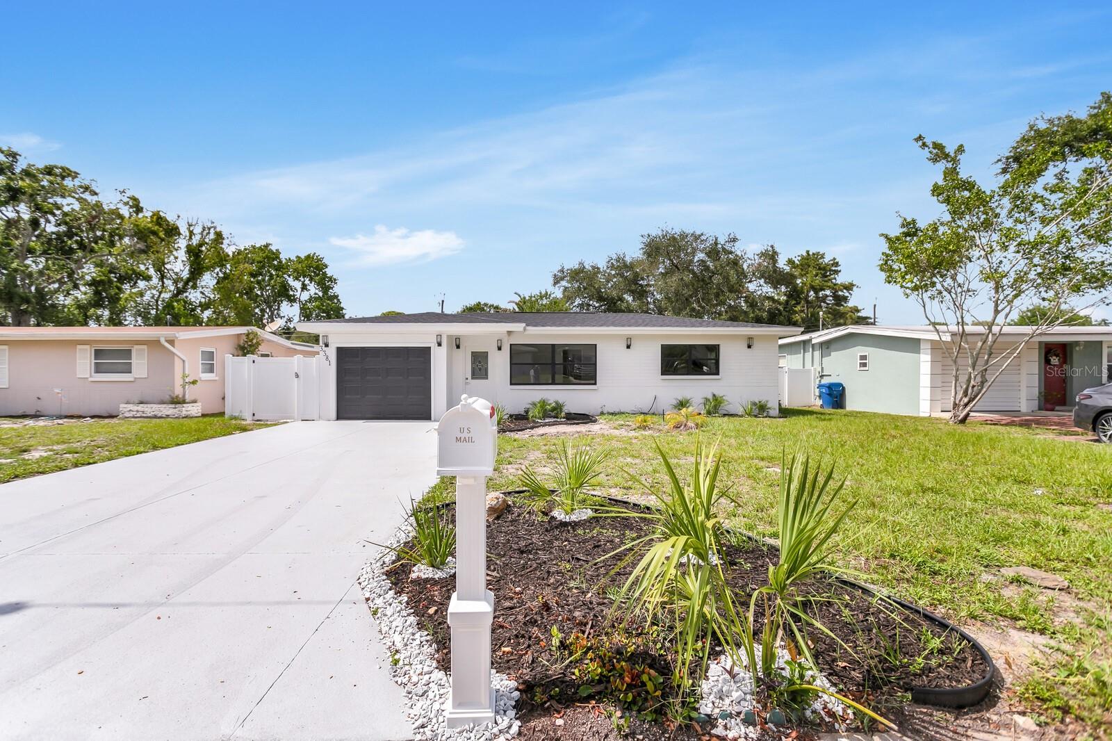 Details for 3381 19th Place Sw, LARGO, FL 33774