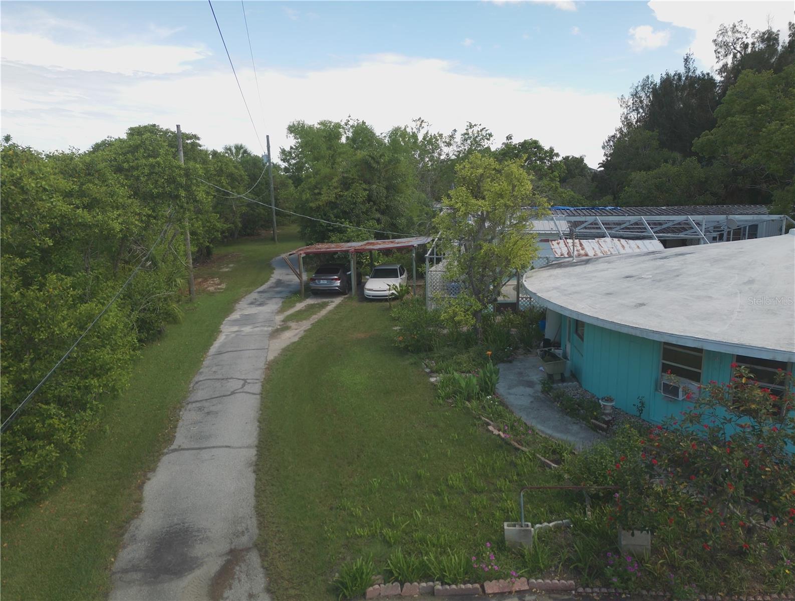 Image 5 of 37 For 1603, 1605,1608,1611 Shell Point Road