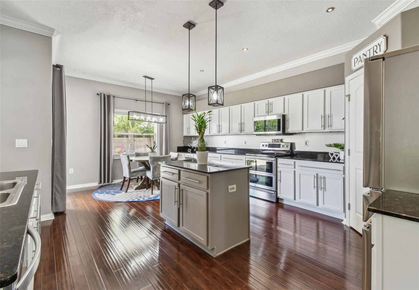 Image 10 of 83 For 31111 Bridgegate Drive