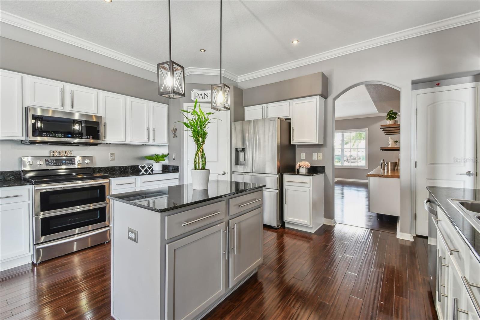 Image 19 of 83 For 31111 Bridgegate Drive