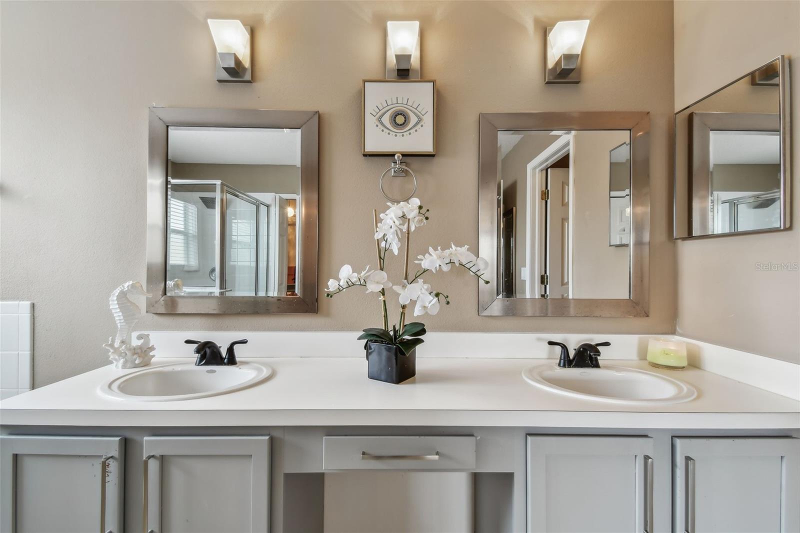 Image 33 of 83 For 31111 Bridgegate Drive