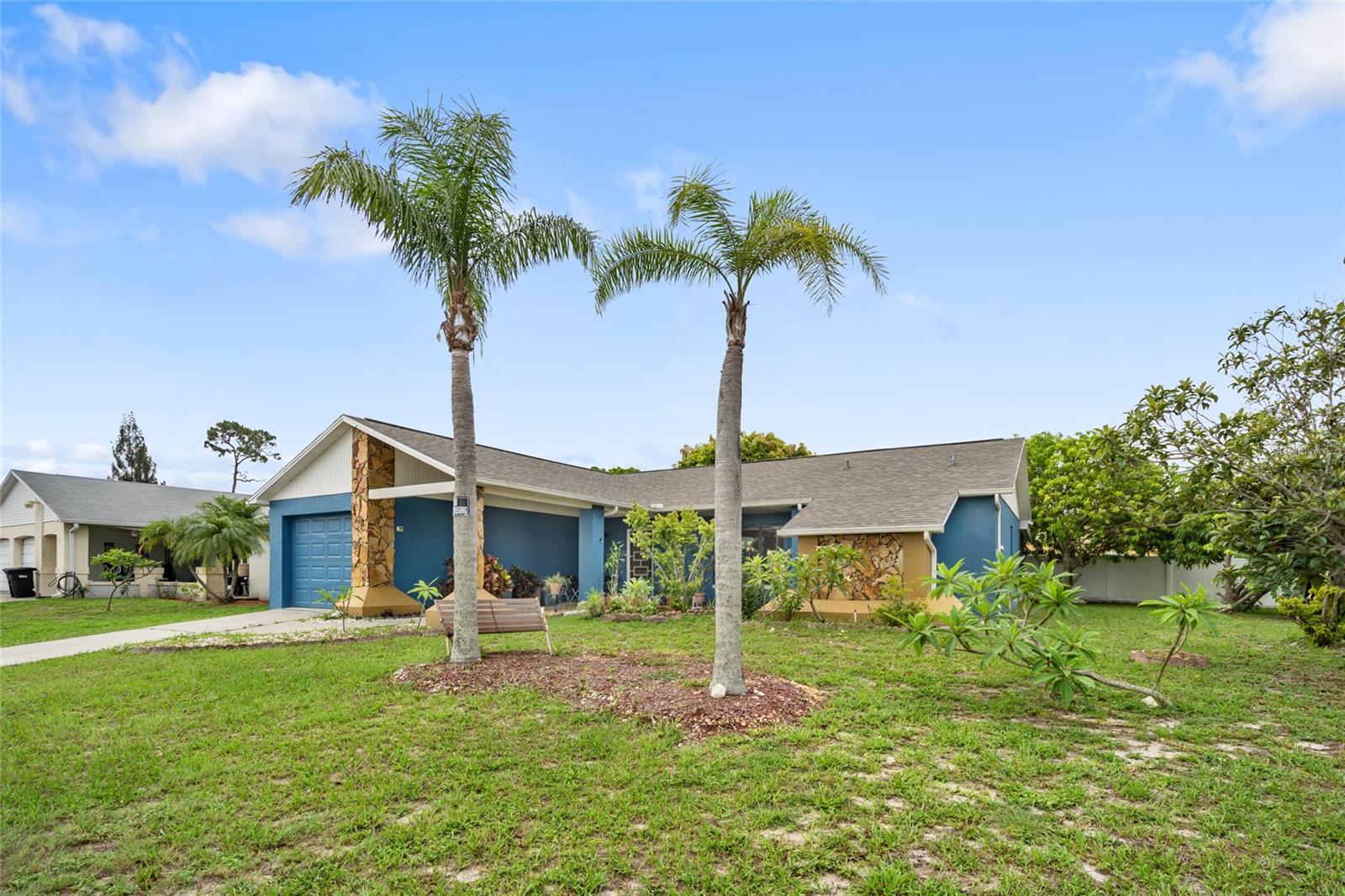 Image 3 of 33 For 7810 Flintlock Drive