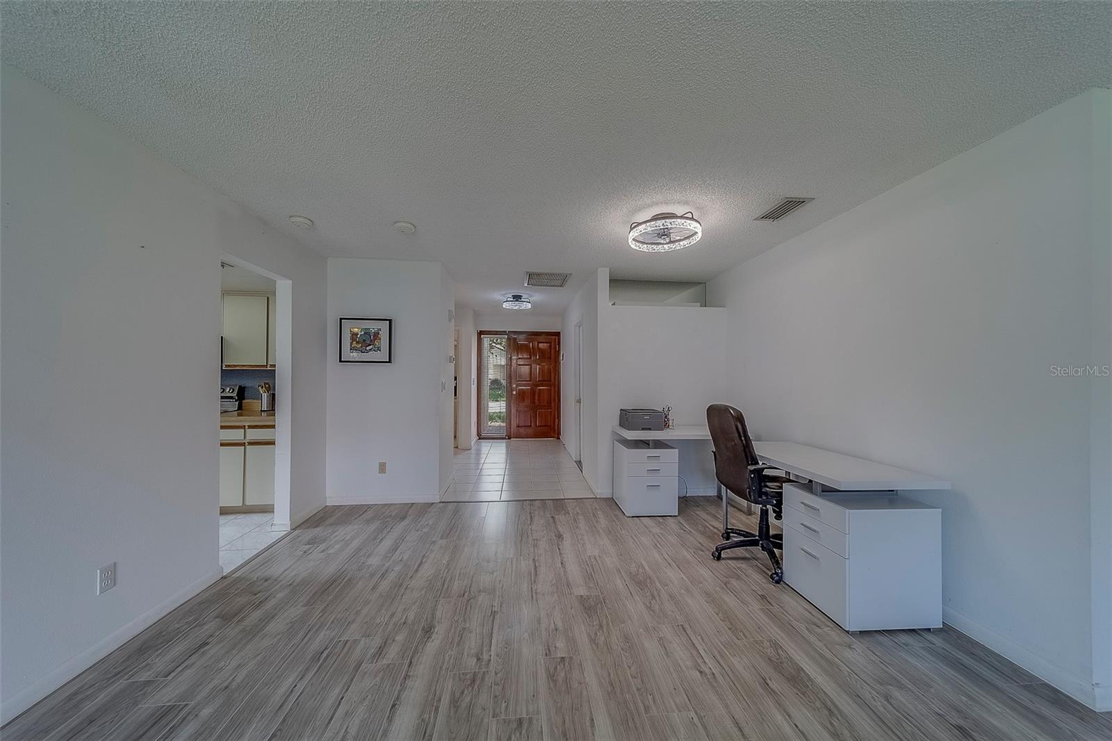 Image 12 of 55 For 8701 40th Lane N