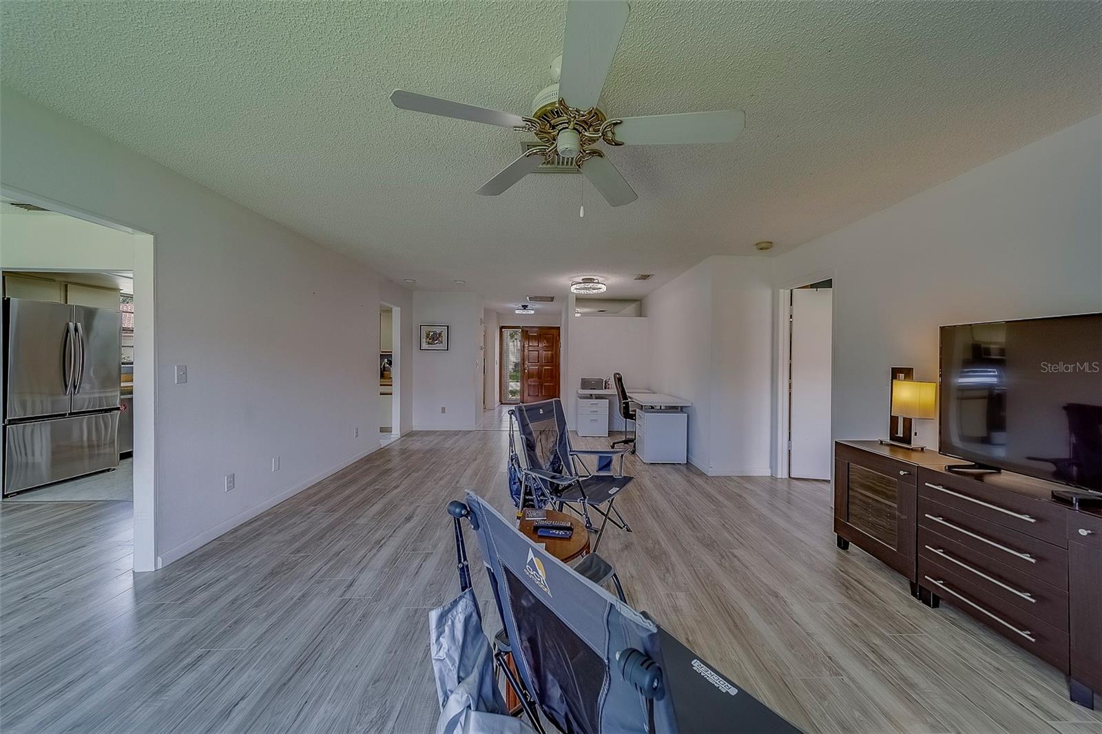 Image 16 of 55 For 8701 40th Lane N