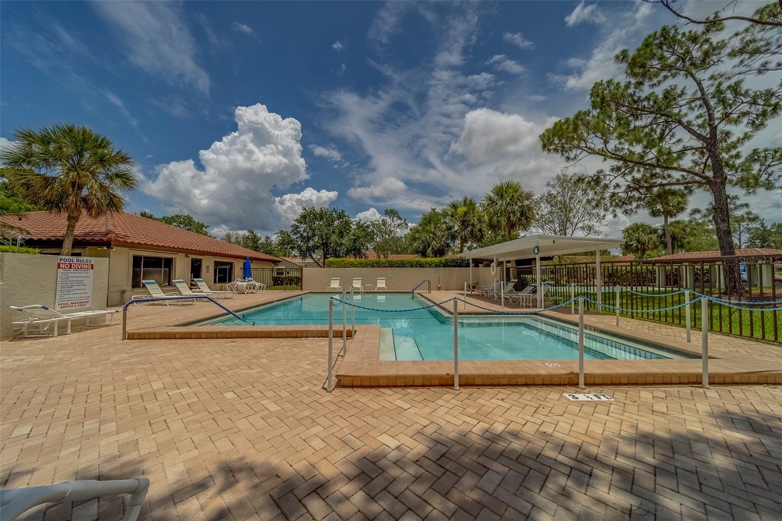 Image 43 of 55 For 8701 40th Lane N