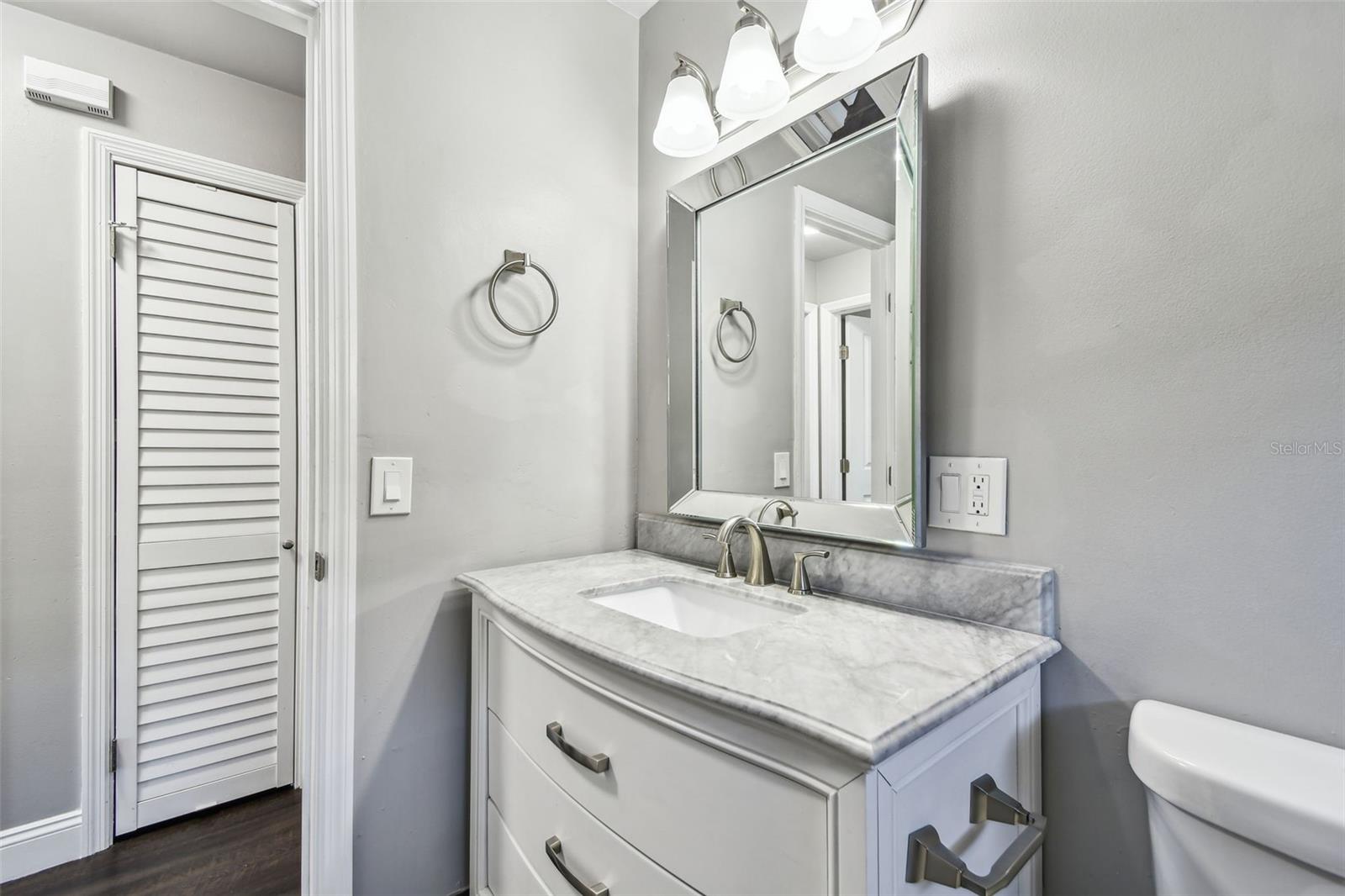 Image 35 of 75 For 483 32nd Avenue N