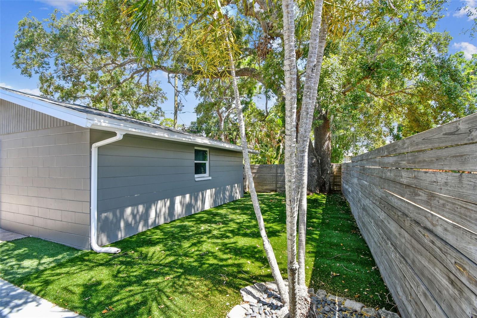 Image 50 of 75 For 483 32nd Avenue N