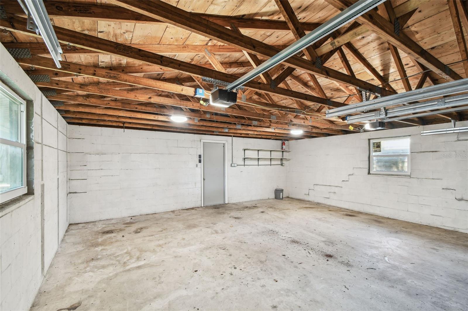 Image 61 of 75 For 483 32nd Avenue N