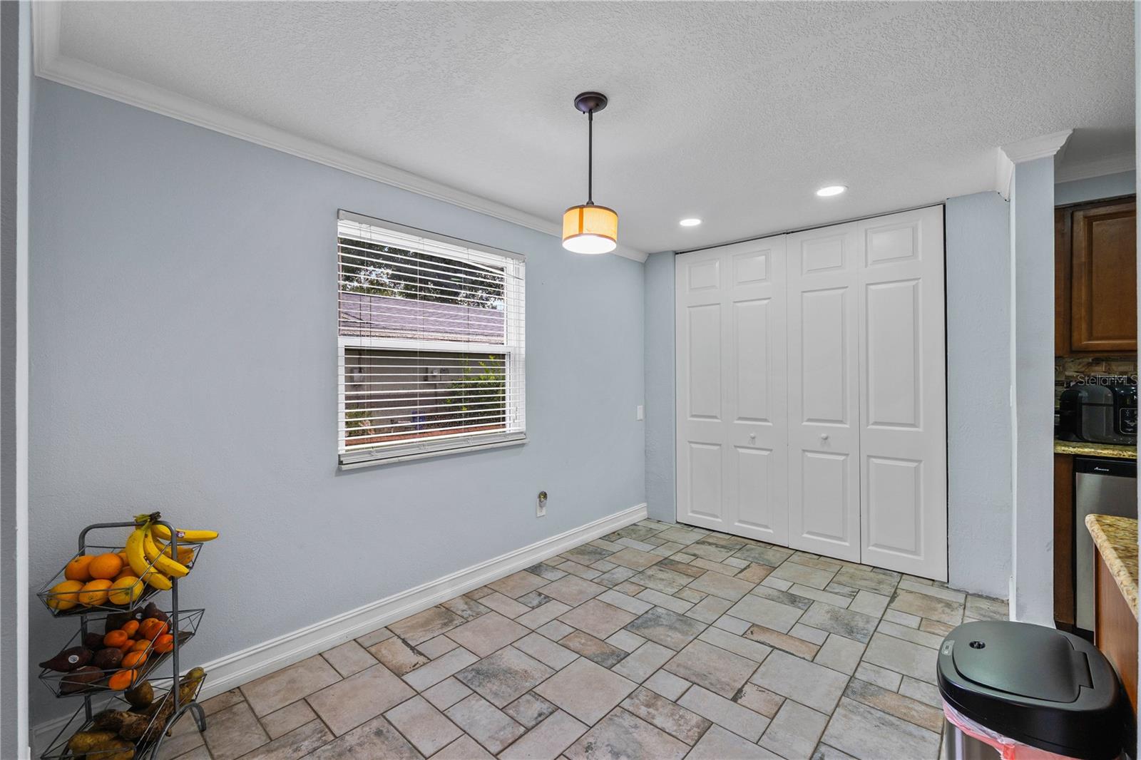 Image 18 of 33 For 5346 Black Pine Drive