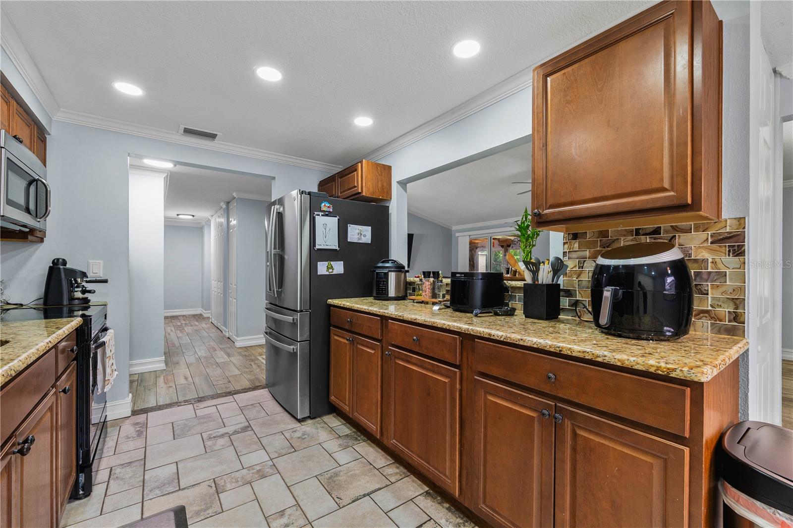 Image 6 of 33 For 5346 Black Pine Drive