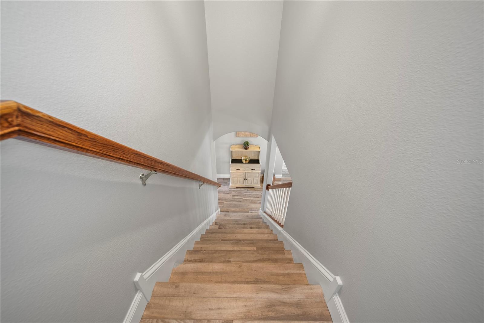 Image 41 of 50 For 4512 Pointe O Woods Drive