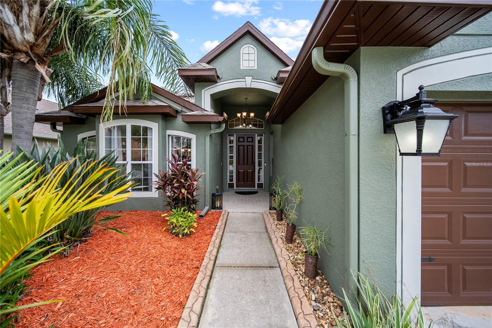 Image 6 of 50 For 4512 Pointe O Woods Drive