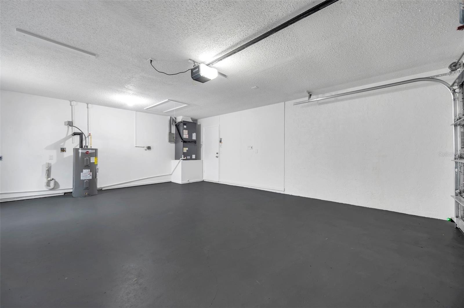 Listing photo id 46 for 734 Flamingo Drive
