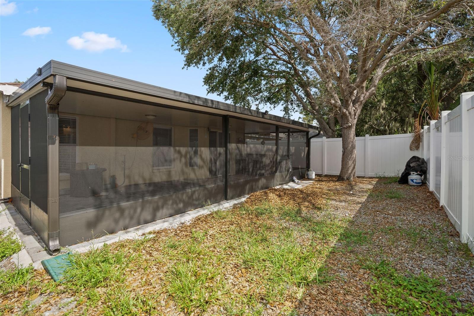 Image 20 of 25 For 8526 Quarter Horse Drive
