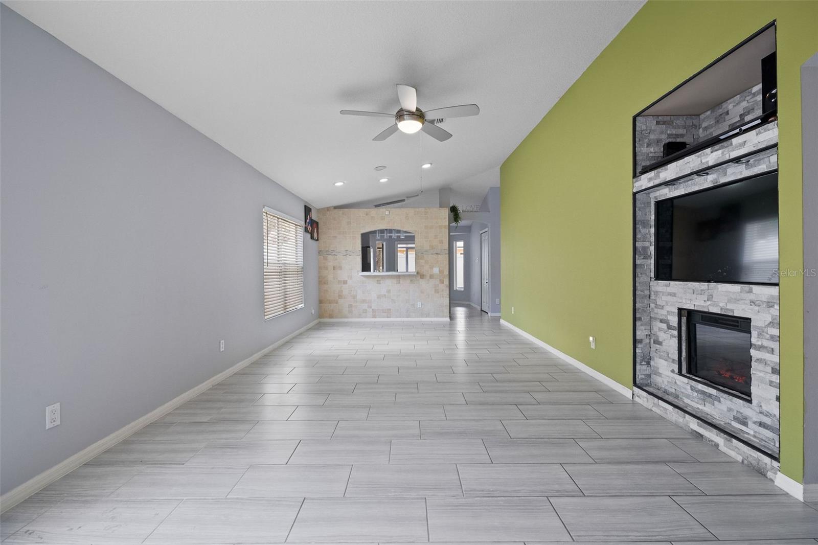 Image 3 of 25 For 8526 Quarter Horse Drive