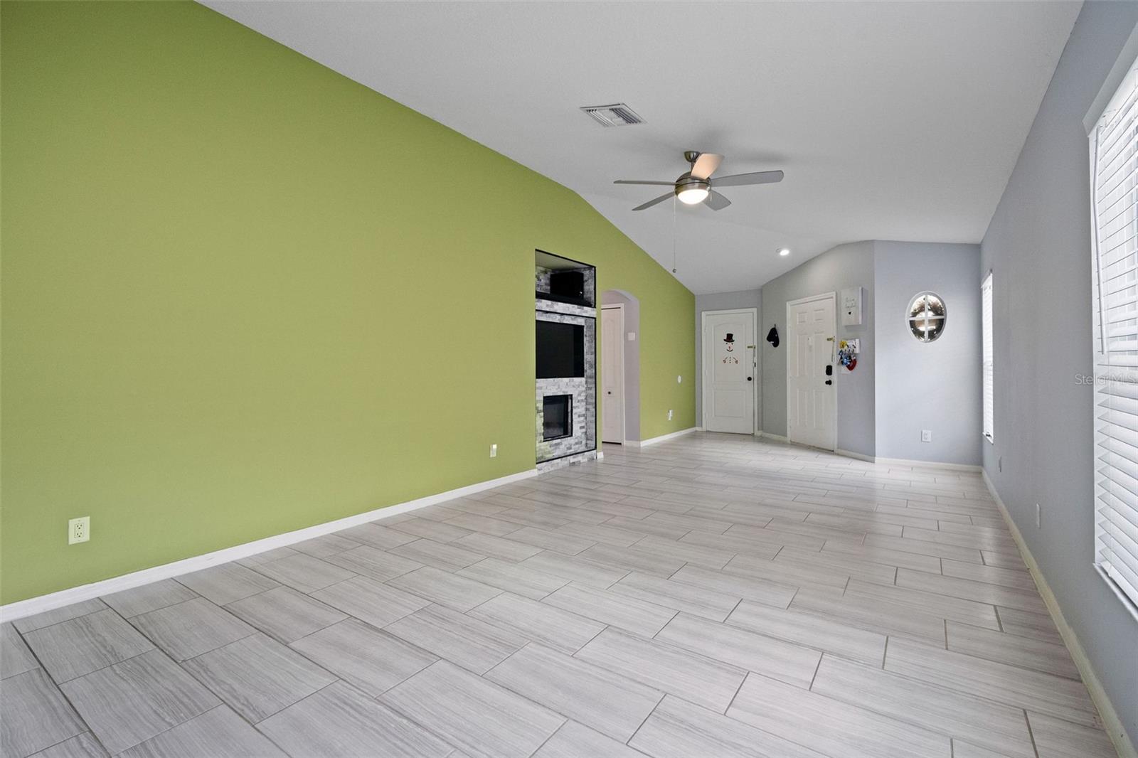 Image 5 of 25 For 8526 Quarter Horse Drive