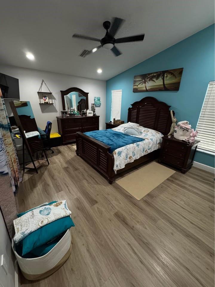 Image 11 of 16 For 10656 Horizon Drive