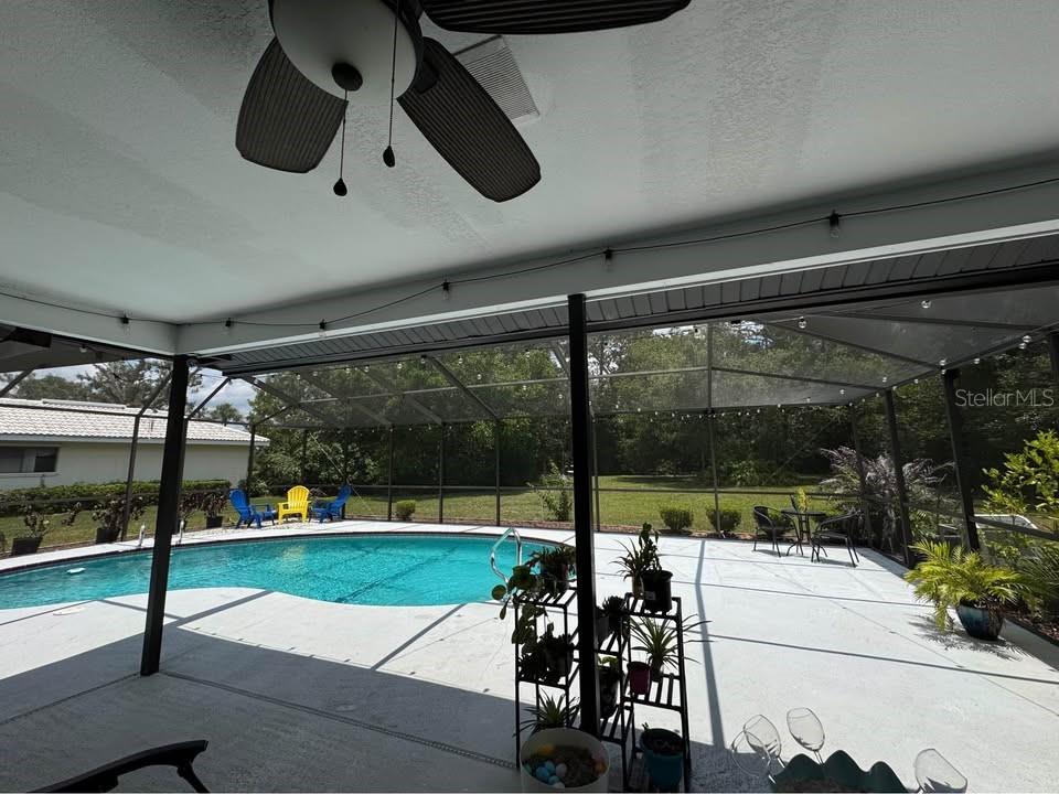 Image 14 of 16 For 10656 Horizon Drive
