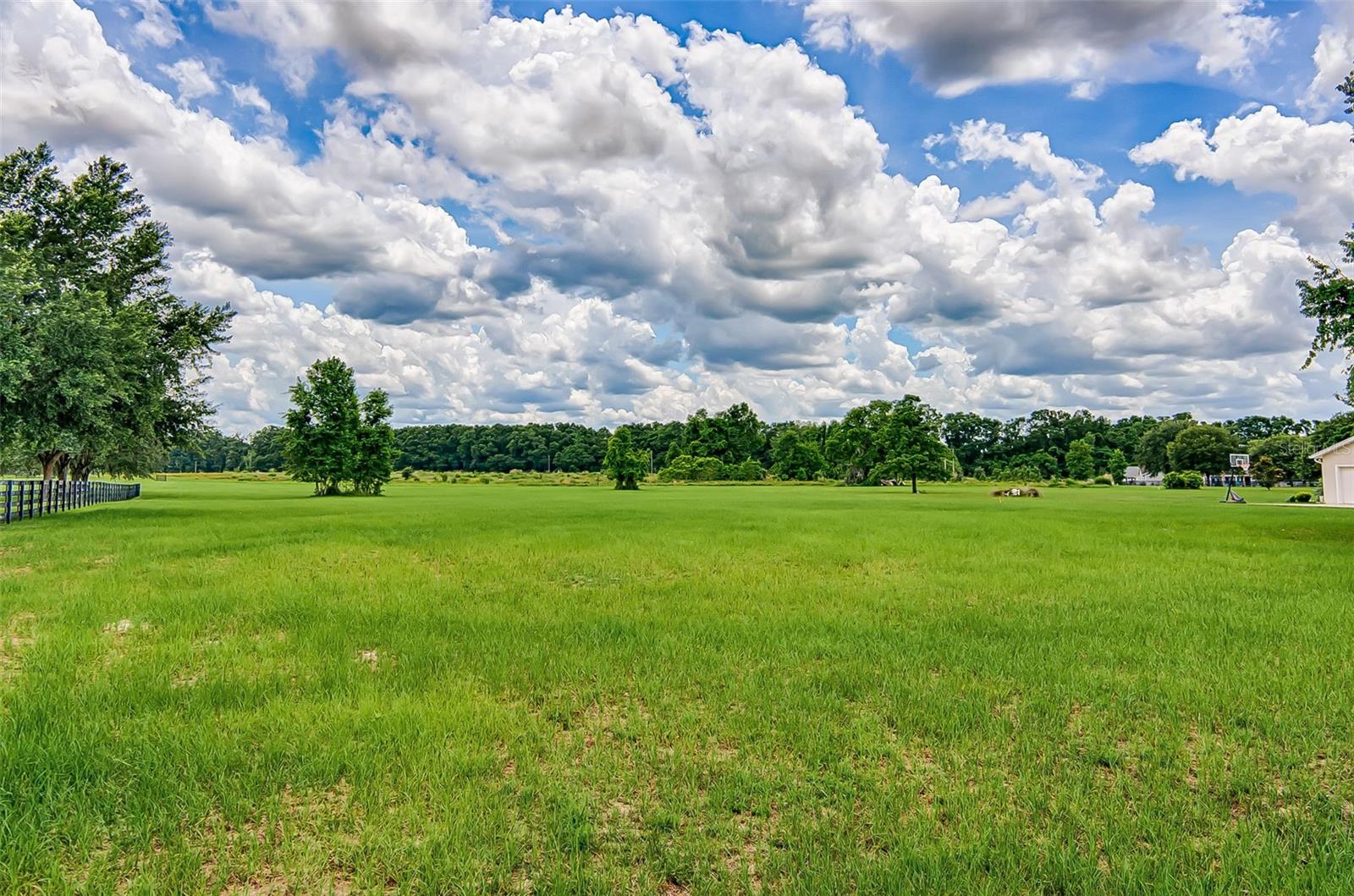 Details for 16171 243rd Way, HIGH SPRINGS, FL 32643