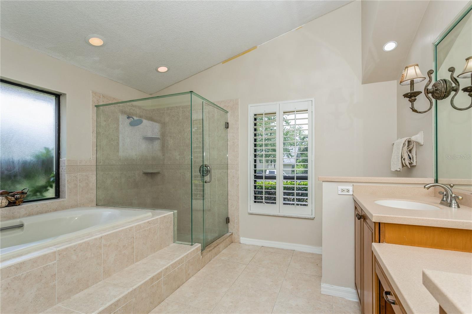 Image 23 of 36 For 3262 Westcott Court