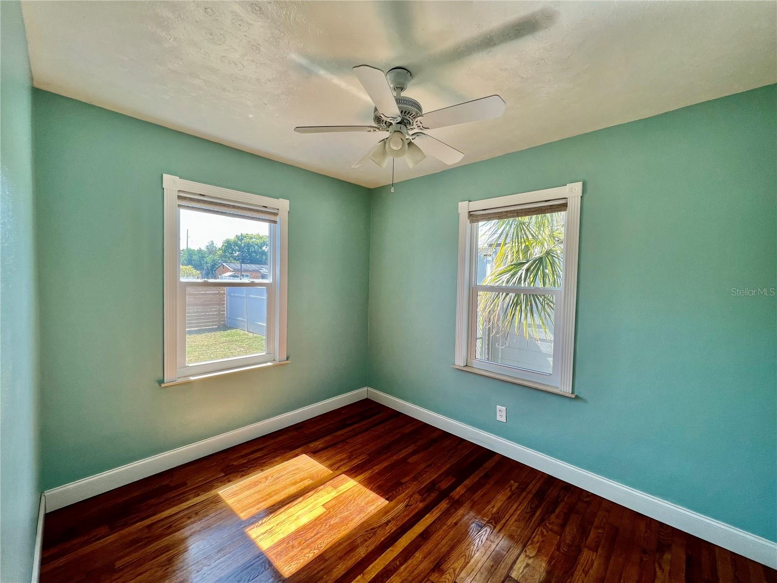 Image 20 of 27 For 3110 10th Avenue N