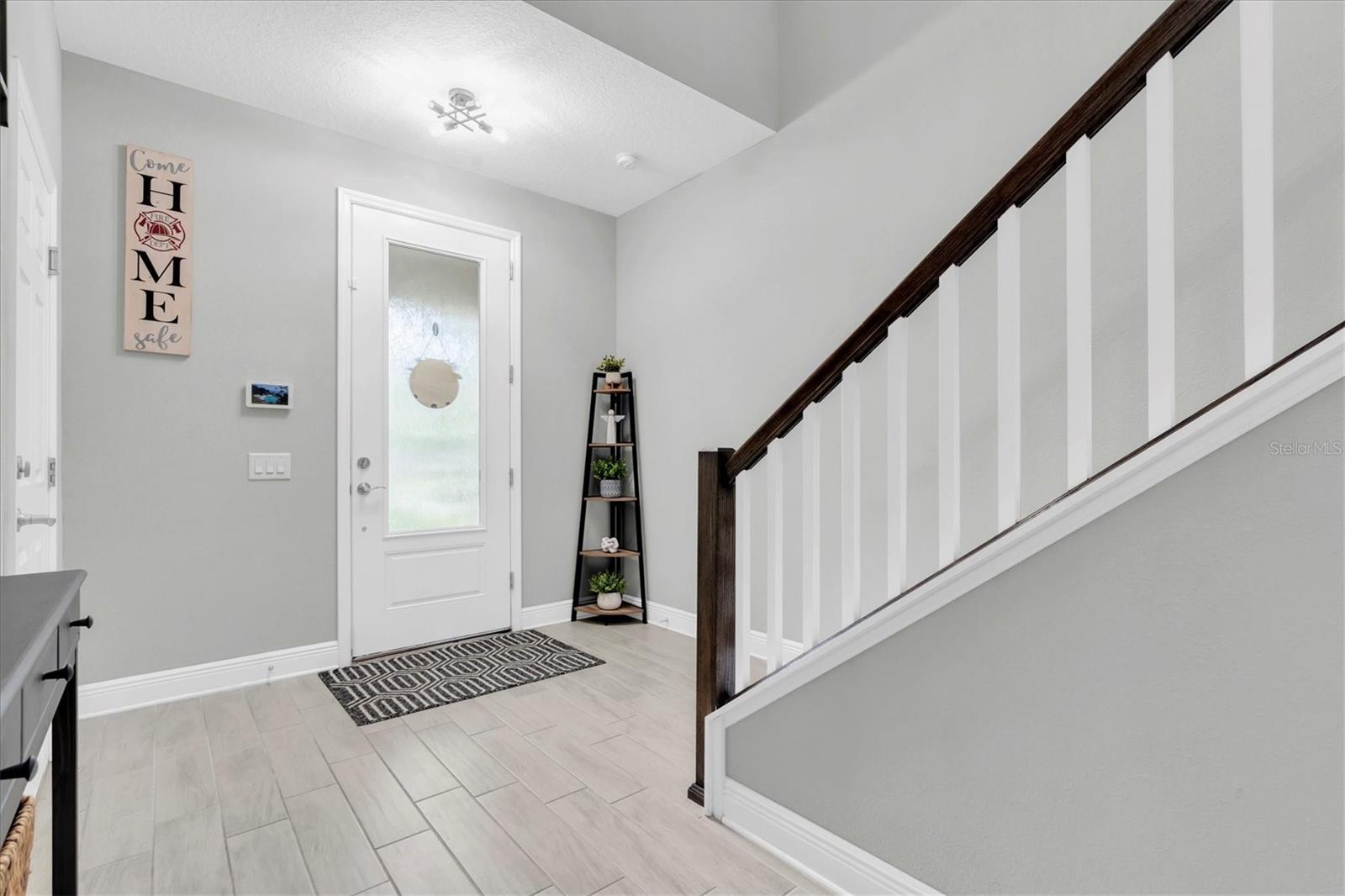 Image 5 of 60 For 12382 Tibbetts Street