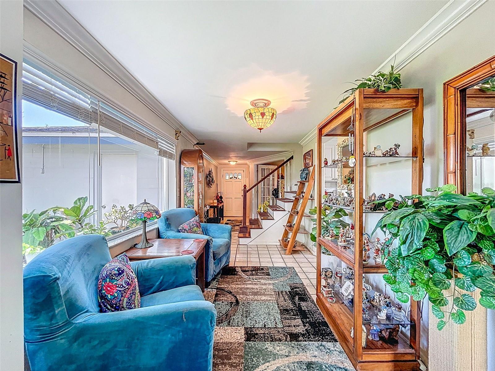 Image 17 of 63 For 7111 Lawnview Ct