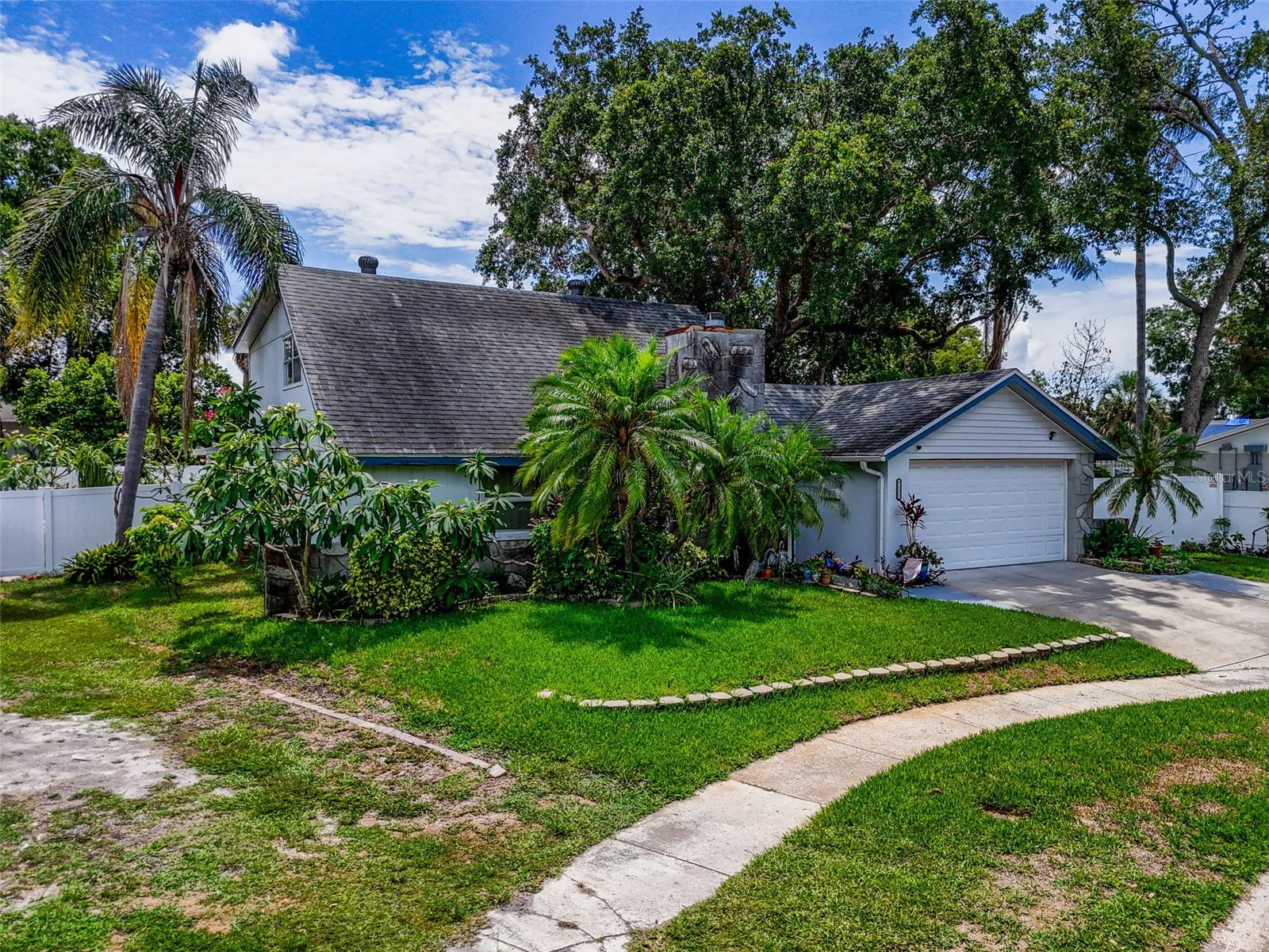 Image 54 of 63 For 7111 Lawnview Ct