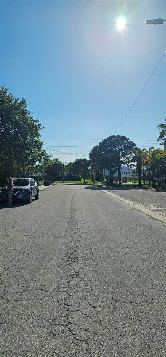 Image 6 of 6 For Grant Street