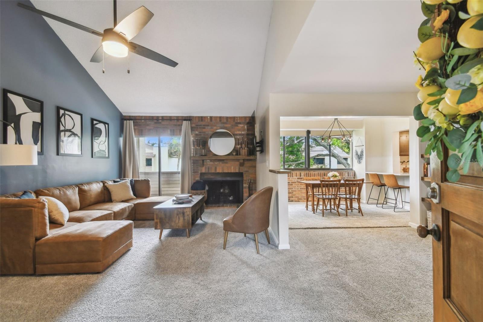 Image 18 of 67 For 4114 Pinelake Lane 202