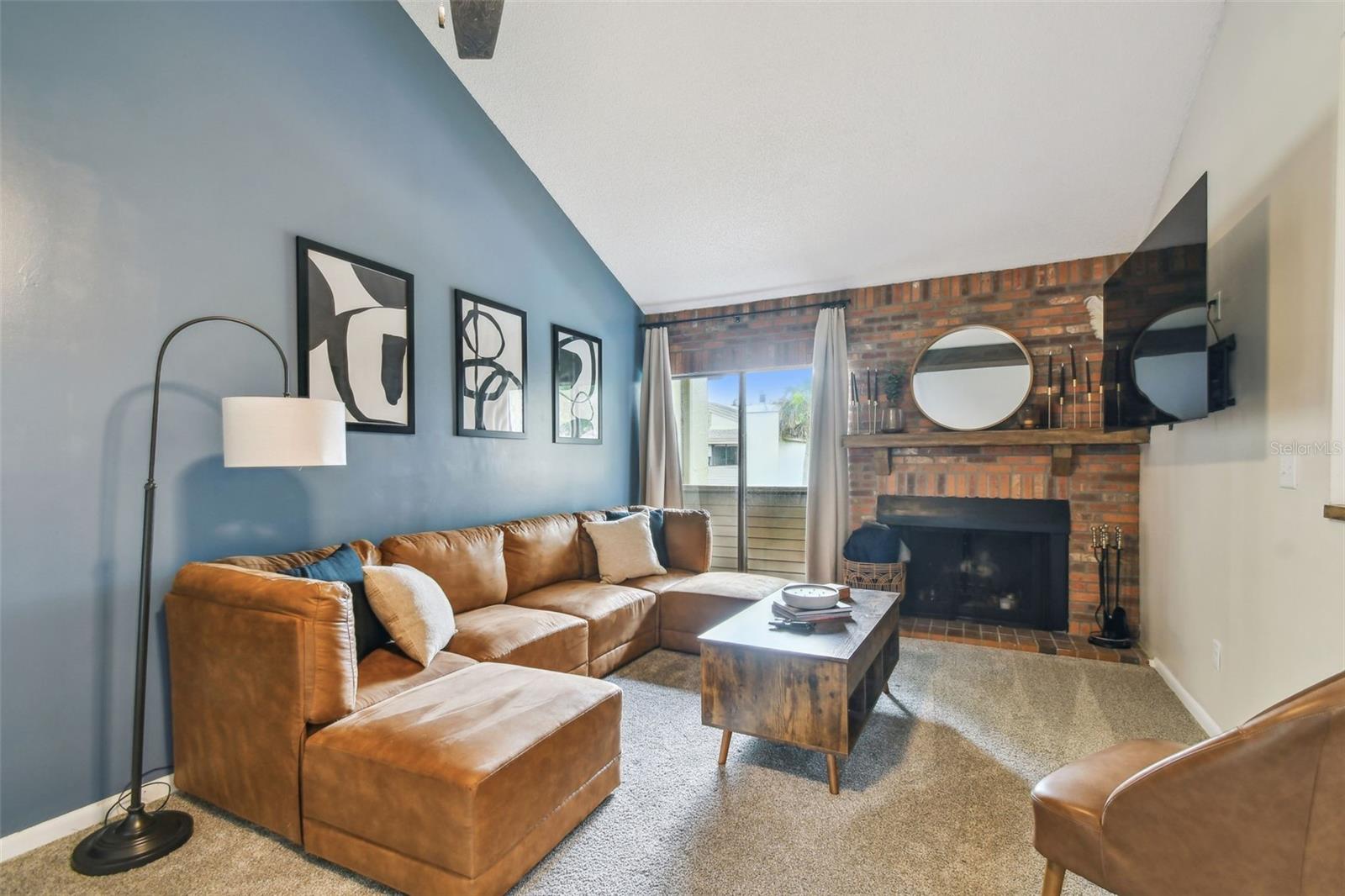 Image 22 of 67 For 4114 Pinelake Lane 202