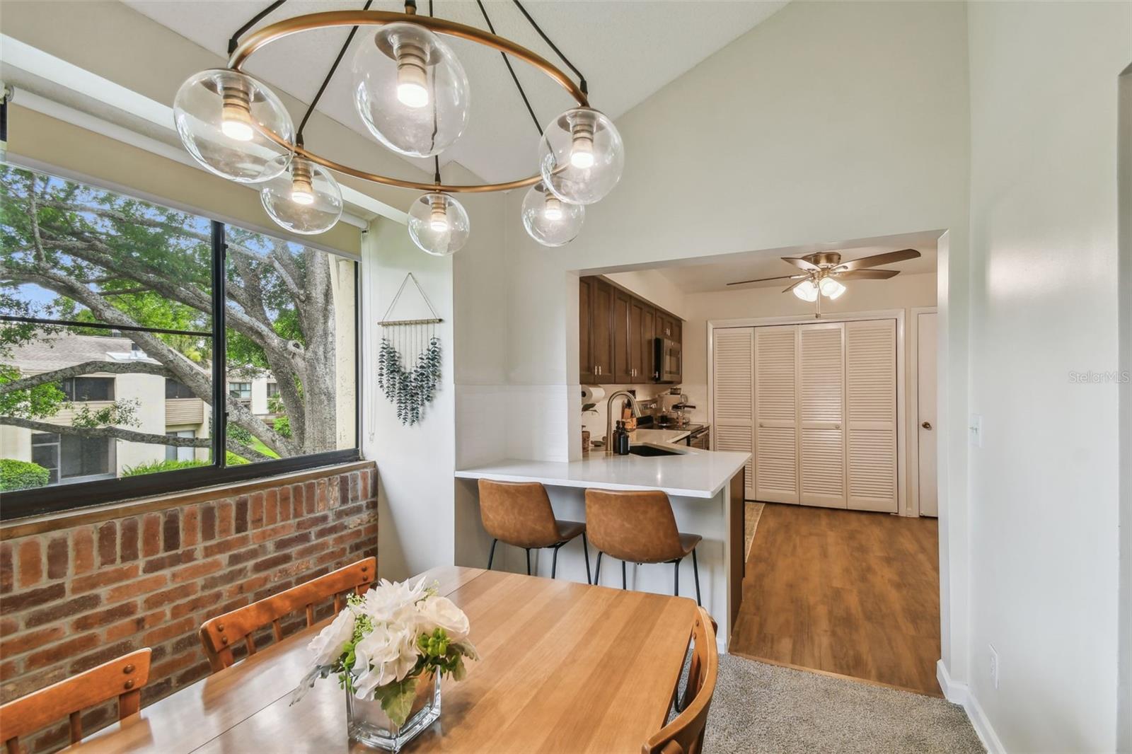 Image 31 of 67 For 4114 Pinelake Lane 202