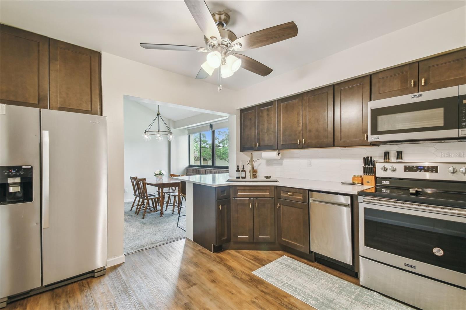 Image 35 of 67 For 4114 Pinelake Lane 202