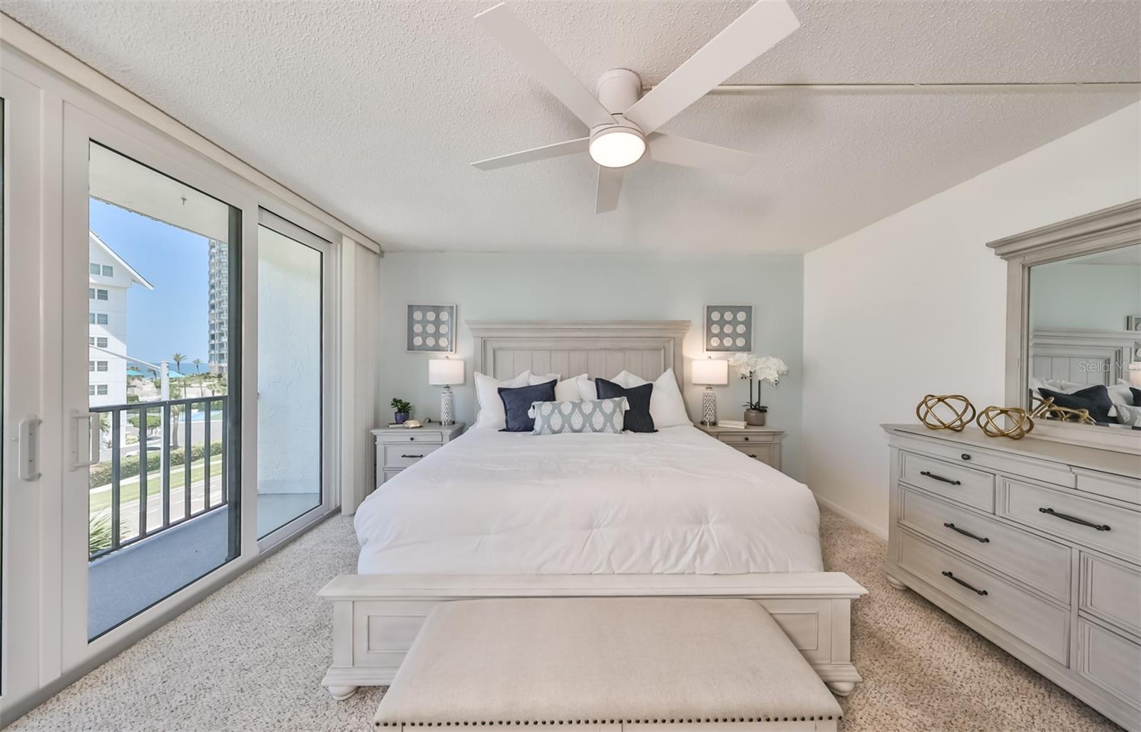 Image 15 of 44 For 1591 Gulf Boulevard 304s