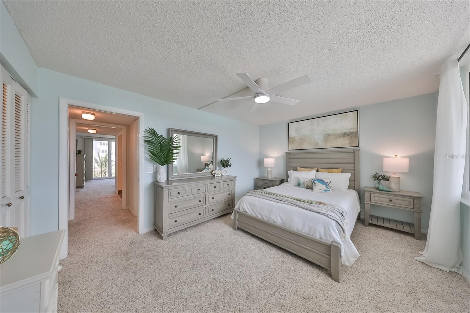 Image 19 of 44 For 1591 Gulf Boulevard 304s