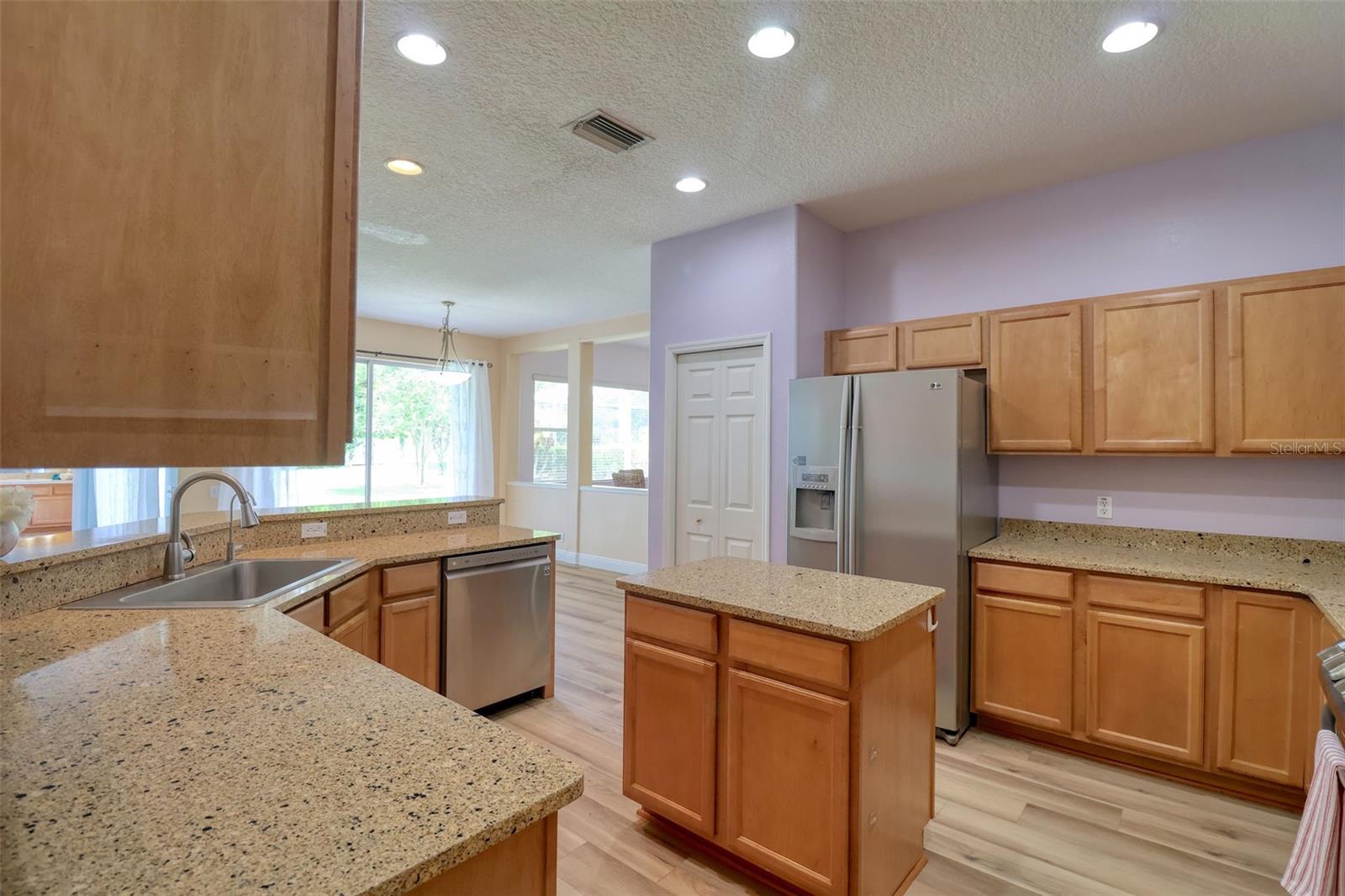 Image 12 of 56 For 2228 Hannah Way S