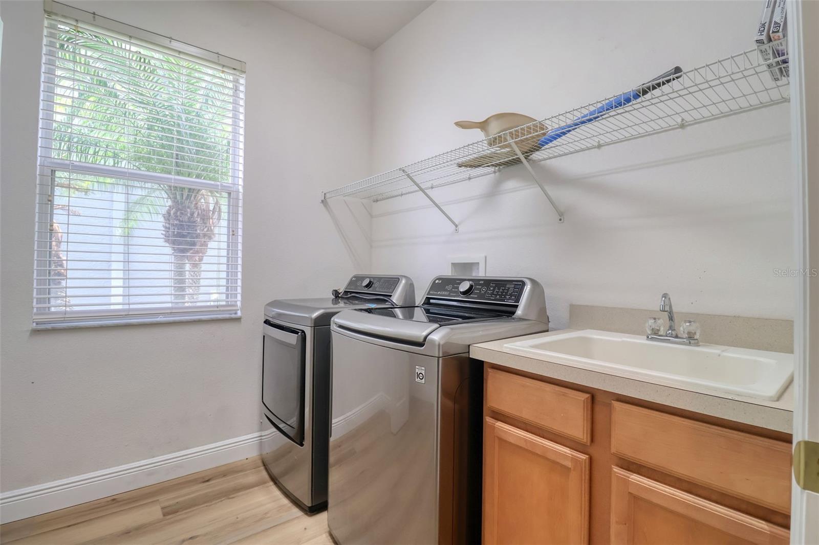 Image 14 of 56 For 2228 Hannah Way S