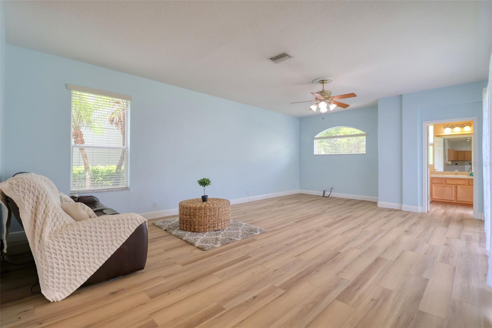 Image 15 of 56 For 2228 Hannah Way S